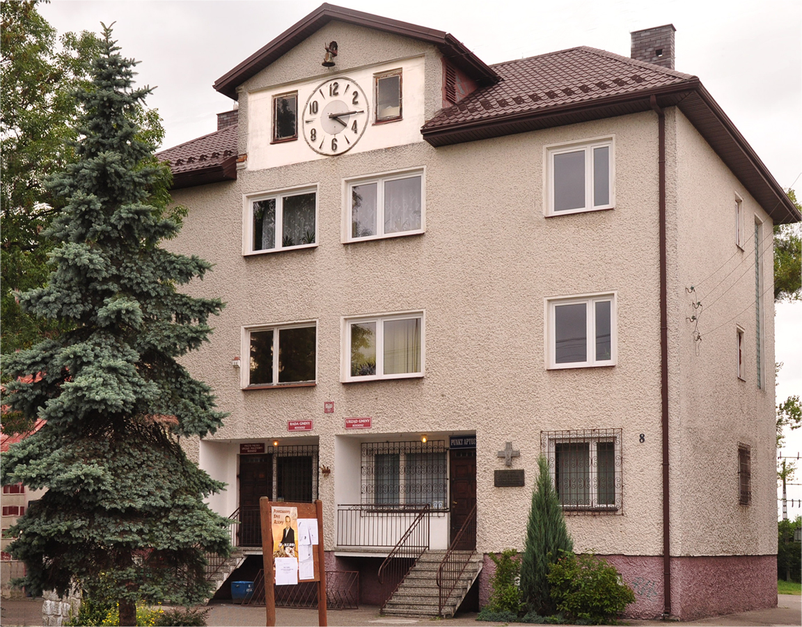 zdjęcie budynku gminy rossosz przy ulicy lubelskiej nr 8